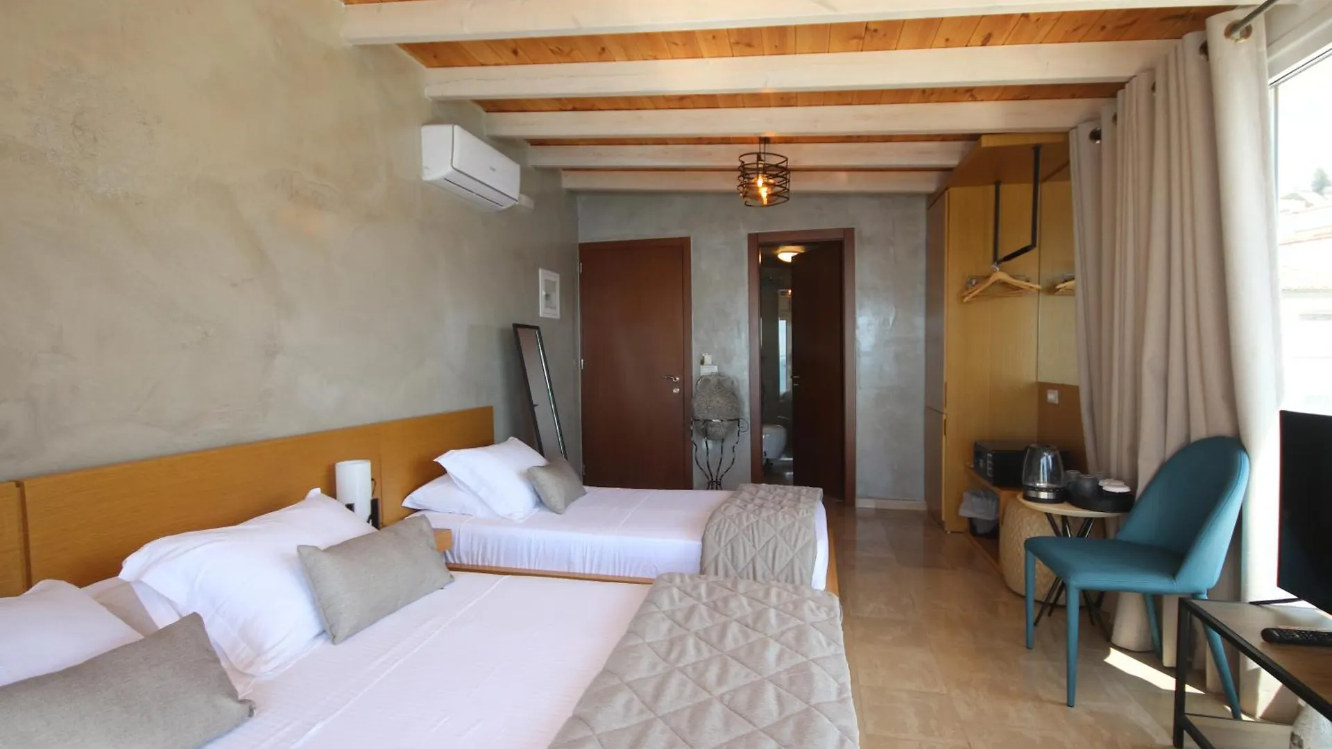 Arxontiko Hotel Himare
